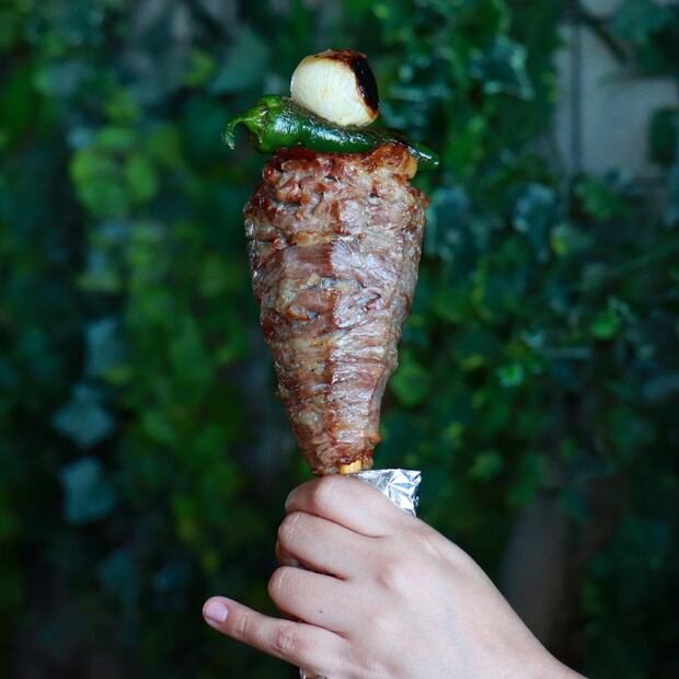 ¡Fantasía cumplida! Taquería crea minitrompo al pastor y se hace viral