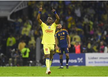 Julián Quiñones está enamorado del América... 'Ni Miss Universo lo sacaría de Coapa'