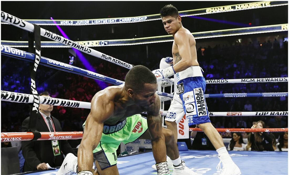 'Vaquero' Navarrete luego de tirar a Robson Conceicao / FOTO: EFE