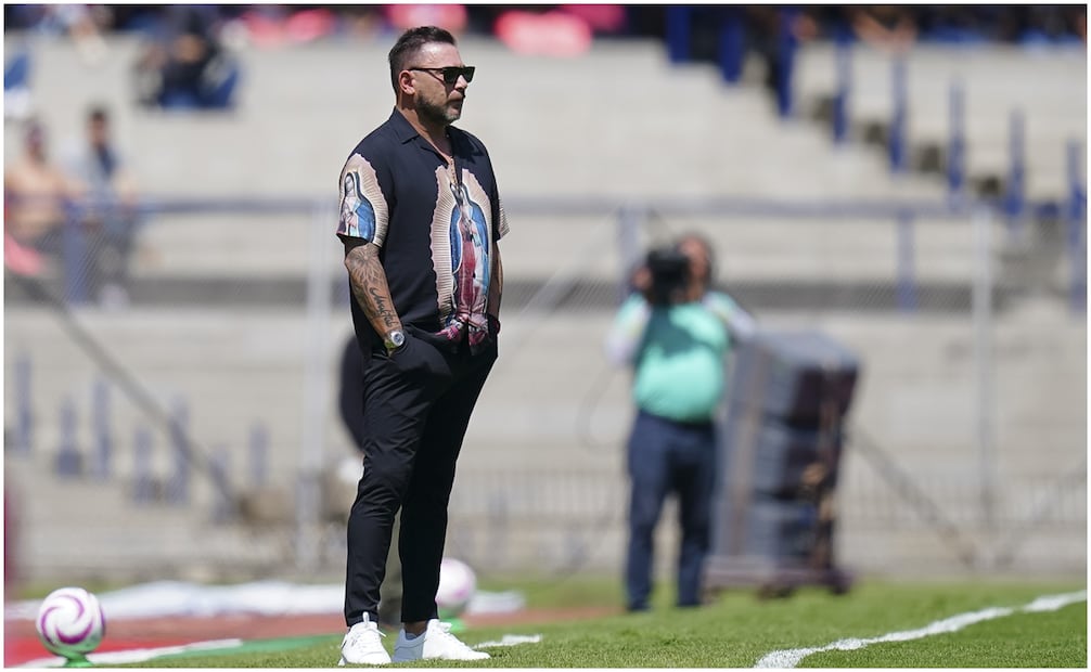 Antonio Mohamed con su playera de la Virgen de Guadalupe / FOTO: Imago7