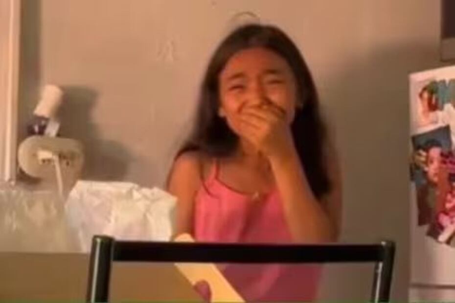 El regalo inolvidable de Messi para una joven futbolista. Fuente: Instagram @intermiamicf