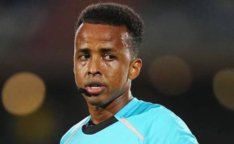 Omar Artan, el árbitro somalí vetado por Estados Unidos en el Mundial 2026, llega a la Supercopa de Europa