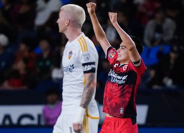 Marco Reus alabó a Gilberto Mora y recordó la broma de su playera que le hicieron en Xolos