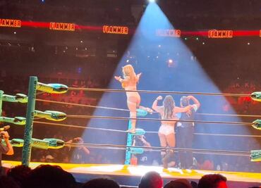 Flammer se mantiene como Reina de Reinas de Triple A tras vencer a Faby Apache
