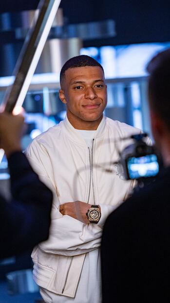 Este es el espectacular nuevo reloj de Mbappé. Fuente: Hublot.