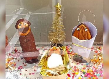 Pastelería erótica crea un Nacimiento con waffles en forma de genitales