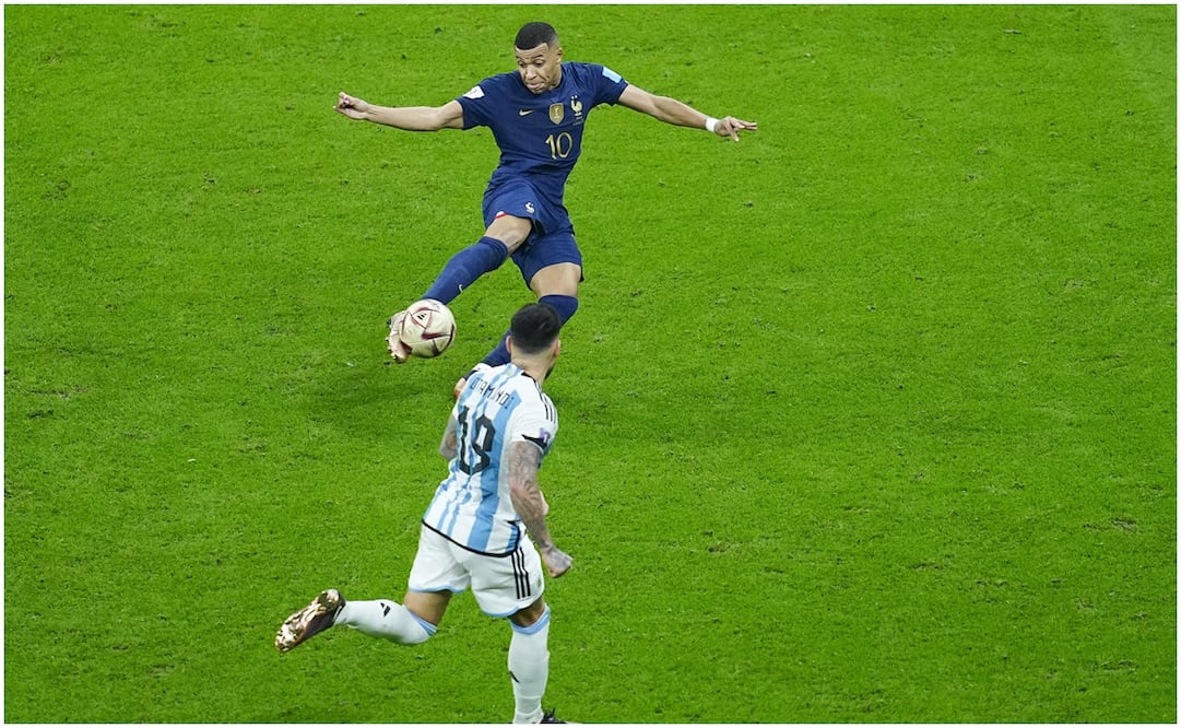 Gol de Mbappé en la final de Qatar 2022 Foto: Imago7