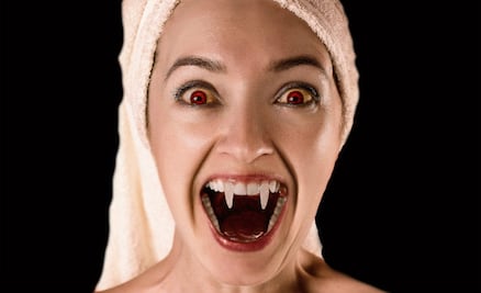 Sangre de adolescentes, la siniestra forma de combatir el envejecimiento