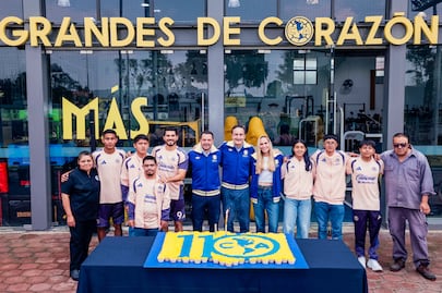 América celebró su 110 aniversario en Coapa con un pastel emblemático