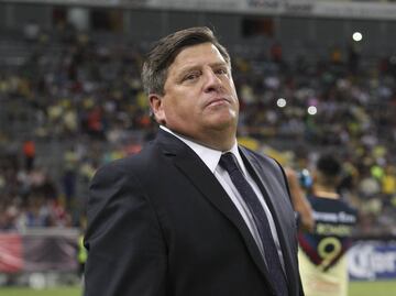 Chaco Giménez propone a Miguel Herrera para que sea el nuevo técnico de Chivas