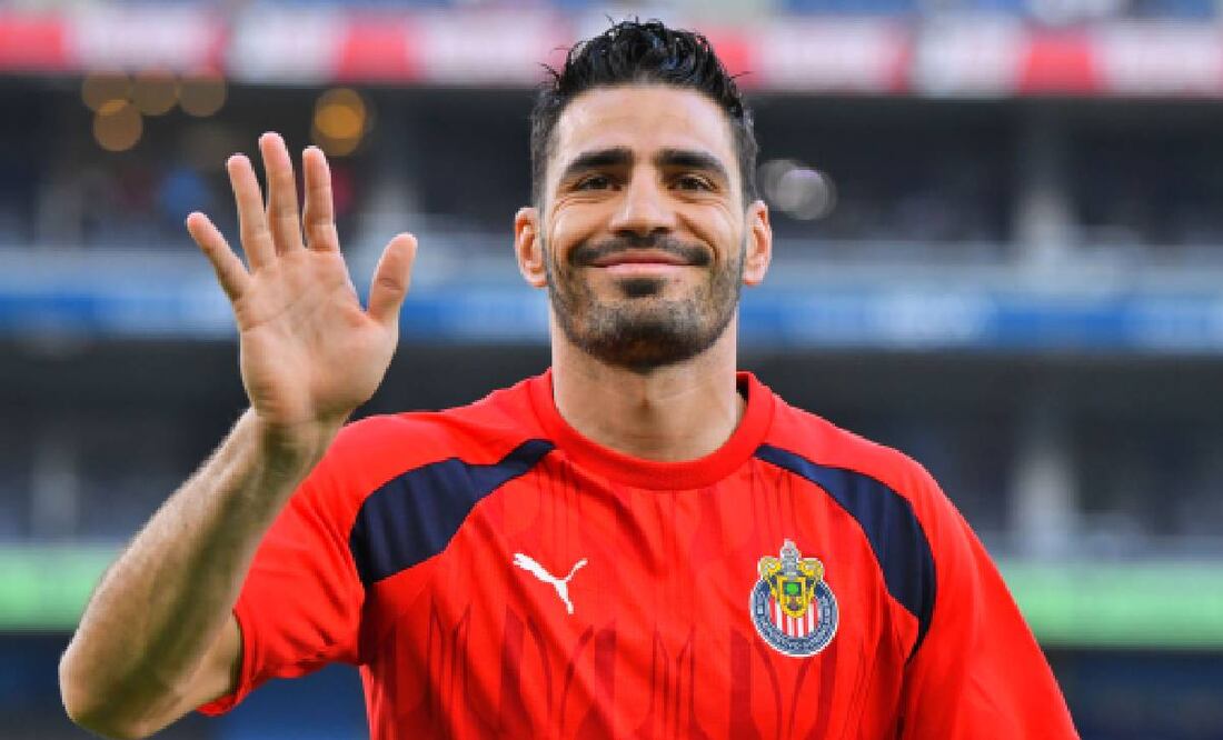Pollo Briseño, luego de cinco años, dejó de ser jugador de las Chivas. Foto: Imago7