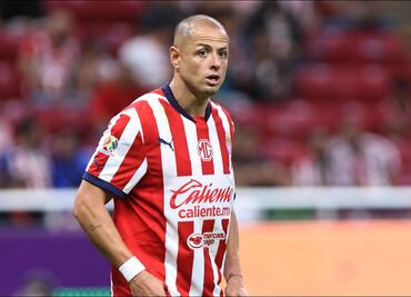 ¿Otra vez tú, Chicharito? Javier Hernández se perderá el duelo de Chivas vs Cruz Azul por lesión