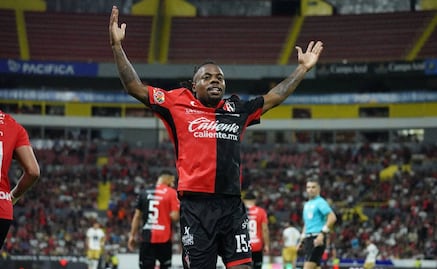 Pumas fue víctima de sus errores y cayeron en su visita al Atlas