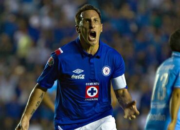 Chaco Giménez revela por qué golpeó a espontáneo en el Clausura 2011