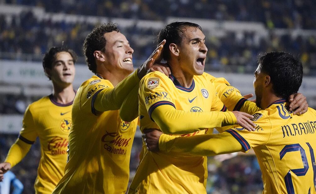 Antonio Álvarez en festejo de gol, tras anotarle a Querétaro en la Jornada 1 del Clausura 2025 - Foto: Imago7