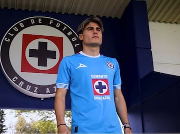 Luka Romero se une oficialmente a Cruz Azul; así anunciaron su llegada para este Clausura 2025