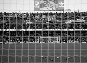 Tragedia en el futbol de España... Partido de LaLiga es suspendido por fallecimiento de aficionado en las gradas