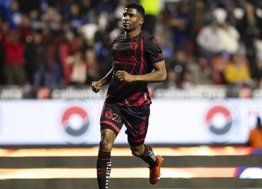 Xolos golea al Cruz Azul en el juego de Ida de los Cuartos de Final de la Liga MX