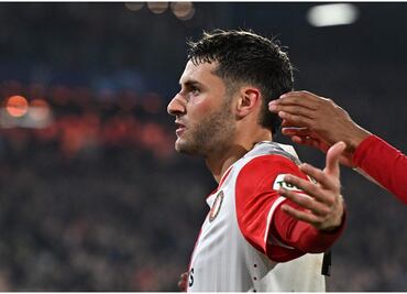 Santiago Giménez, el jugador más valioso de la Eredivisie