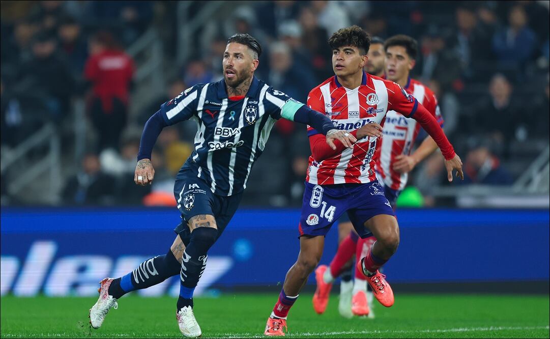 Sergio Ramos sumó sus primeros minutos en el futbol mexicano como jugador de Rayados. FOTO: Imago7