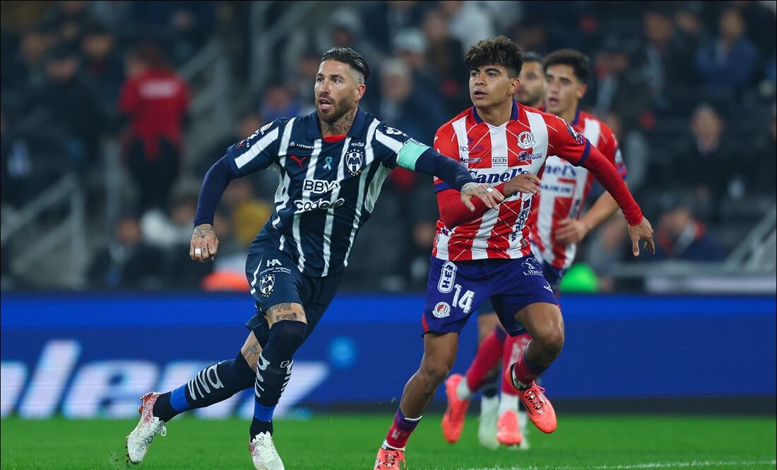 Sergio Ramos sumó sus primeros minutos en el futbol mexicano como jugador de Rayados. FOTO: Imago7