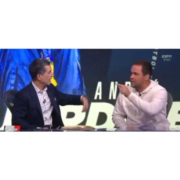 André Jardine tuvo una acalorada entrevista en ESPN con Javier Alarcón. Foto: Especial