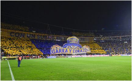 Tigres vs Pumas: El espectacular mosaico y tifo de la afición regia