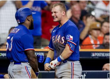 Adolis García y Rangers avanzan a Serie Mundial y los festejan a los CR7 con el 'siuuu'
