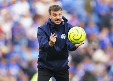 Cruz Azul presenta denuncia formal contra Martín Anselmi; la Máquina exige pago millonario