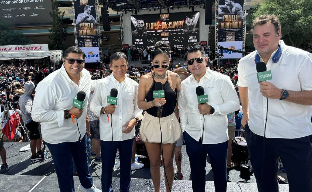 David Faitelson sólamente pudo estar en la ceremonia de pesaje del Canelo Álvarez y Edgar Berlanga. Foto: Especial