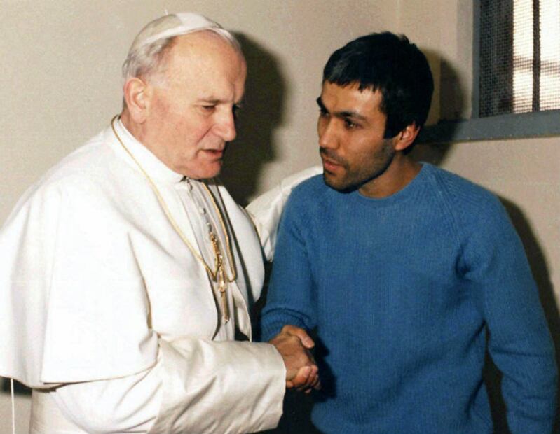 Los atentados que Juan Pablo II sufrió durante su pontificado