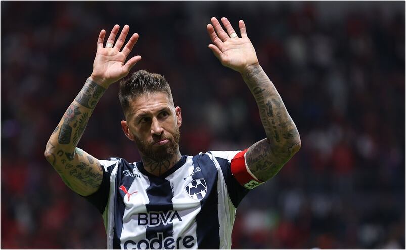 Sergio Ramos se despide con un obsequio insólito tras la eliminación de Rayados