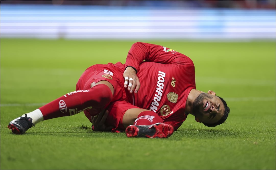 El delantero de Toluca salió lesionado en el duelo ante Pachuca | FOTO: Imago7