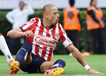 Javier Chicharito Hernández responde a todos sus detractores en Chivas