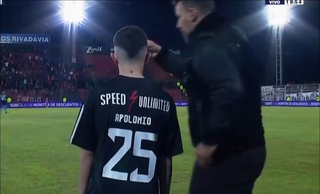 Mateo Apolonio, el niño de 14 años que debutó en la primera división de Argentina - Foto: Captura de pantalla