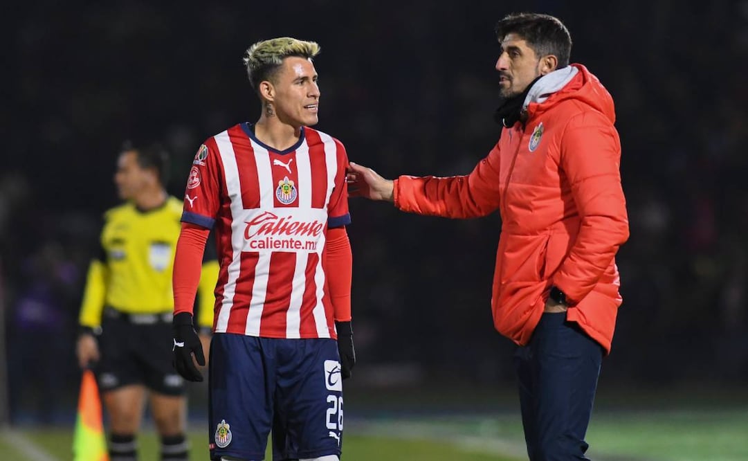 Paunovic quiere que perdonen a Alexis Vega y Chicote Calderón. Foto: Imago7