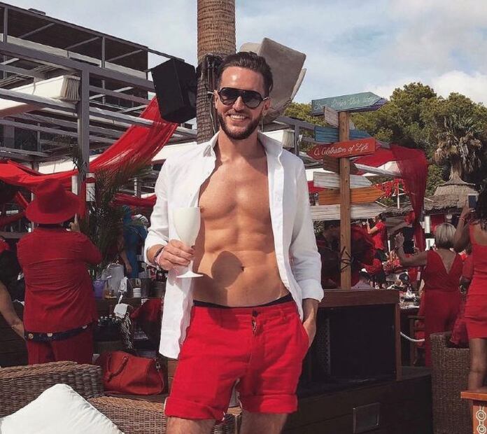 Él es Timothy Stokely el millonario creador de OnlyFans