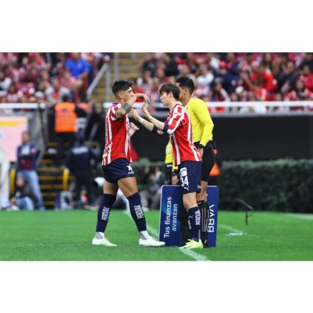Alan Pulido ya no tiene mucha actividad con Chivas por una indisciplina. Foto: Imago7