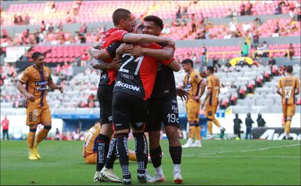 Atlas vino de atrás para lograr la remontada ante Atlético San Luis y poner fin a su sequía de victorias