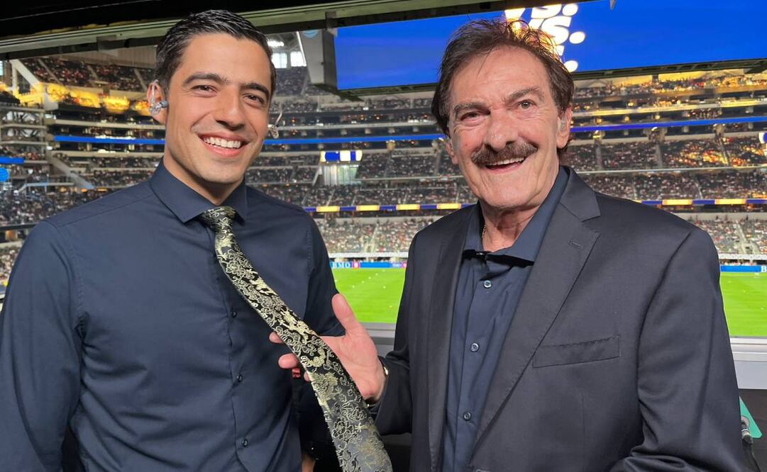 Andrés Vaca recibió el apoyo de sus compañeros en TUDN tras el pleito con Jorge Pietrasanta. Foto: Especial