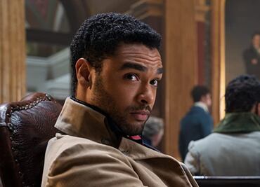 Regé-Jean Page podría ser el nuevo James Bond y... ¿Pantera Negra?