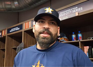 José Urquidy, pitcher de Astros, envía mensaje al futuro presidente de México; acepta preocupación