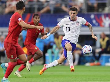 Gran debut de Estados Unidos en Copa América, tras imponerse 2-0 a la selección de Bolivia