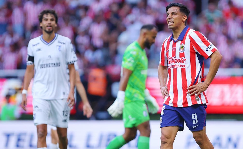 Chivas es sorprendido por Querétaro en el Estadio Akron / Foto: Imago7