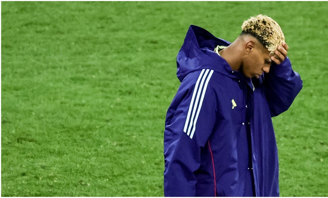 Lamine Yamal y su polémico gesto en el festejo de Portugal Foto: EFE