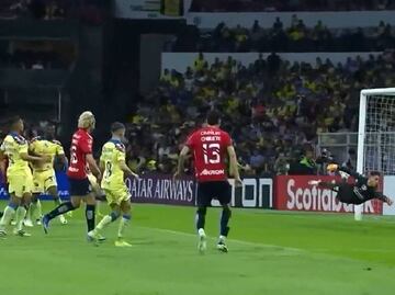 Chivas está cerca del milagro con el 0-2 de Ricardo Marín ante el América en el Estadio Azteca