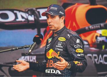 Checo Pérez fue retratado como el villano en la serie de Fórmula 1