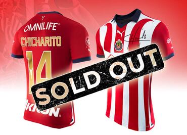 Playera edición especial de Chivas firmada por Chicharito Hernández se agotó en minutos