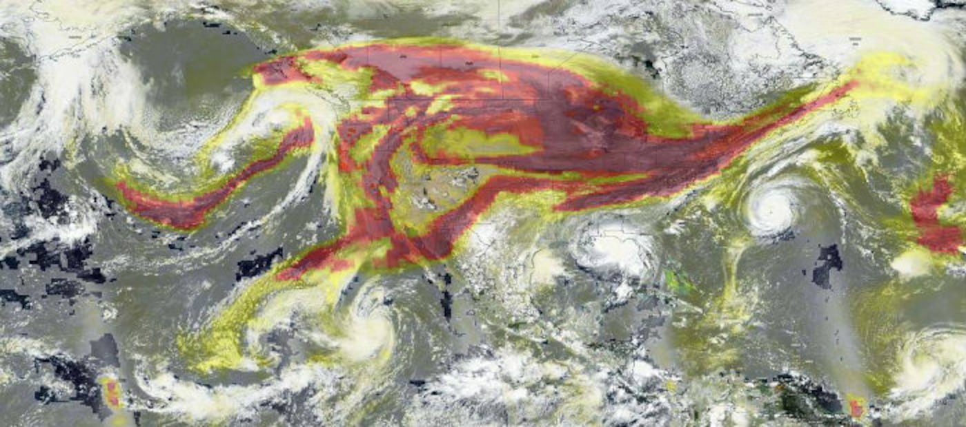 NASA: Fotos de los incendios y huracanes en EU desde el espacio
