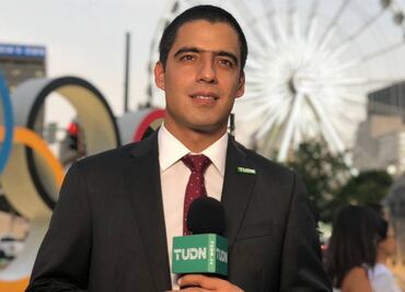 Andrés Vaca recibió burlas por narración en francés del gol de Saint-Maximin ¡Hasta App lo troleó!